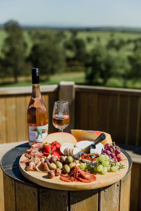 Constable Estate Vineyard - Accommodation 4U 1