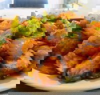 Curry Kicks - Accommodation 4U