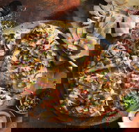 Domino's - Port Douglas - Accommodation 4U