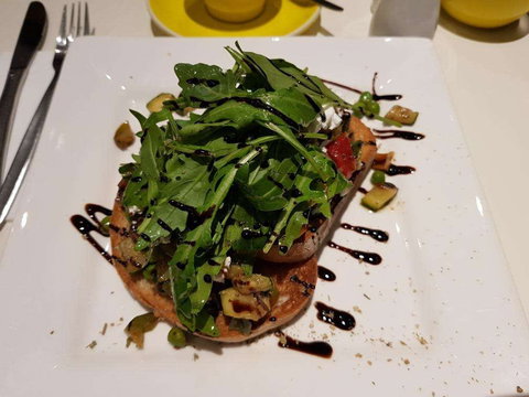 The Partisan - Accommodation 4U 0