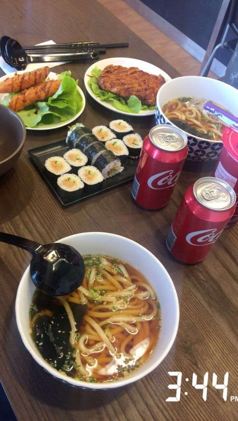 Uni Sushi - Accommodation 4U 0