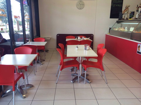 Henny Penny Charcoal Chicken And Kebabs - Accommodation 4U 0