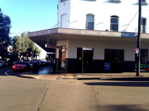 Royal Hotel - Accommodation 4U 0