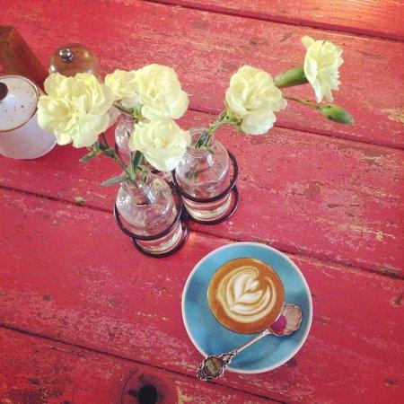 Favourite Chair Cafe - Accommodation 4U 0