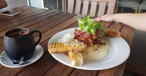 Flute - Coorparoo - Accommodation 4U 0