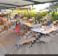Loong Fong Seafood Restaurant - Accommodation 4U
