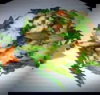 Golden Gate Chinese Restaurant - Accommodation 4U