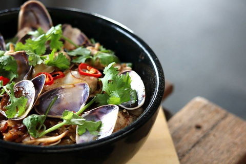 Hello Auntie - Accommodation 4U 0