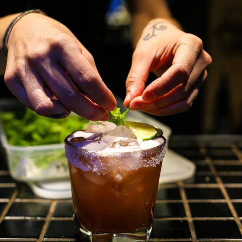 Mr Beebes - Accommodation 4U 0