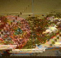 Pavarotti Pizza - Accommodation 4U