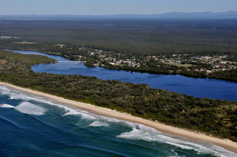 Stuarts Point Tavern / Yarrahinni Hotel - Accommodation 4U 0