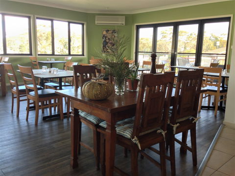 Merry Street Restaurant And Bar - Accommodation 4U 0