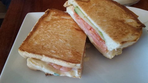 A Delicious Afare - Accommodation 4U 0