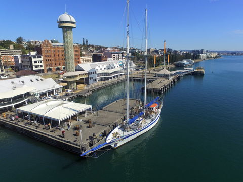 Queen's Wharf Hotel - Accommodation 4U 1