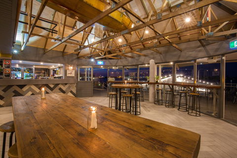 Queen's Wharf Hotel - Accommodation 4U 2