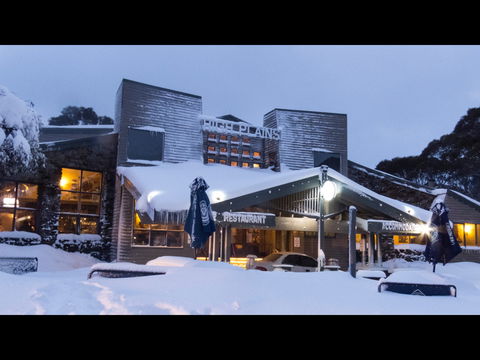 Stonesthrow Restaurant At Hotel High Plains - Accommodation 4U 1