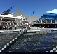 Tea Gardens Boatshed - Accommodation 4U