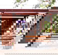 Vineyard Road Cellar Door - Accommodation 4U