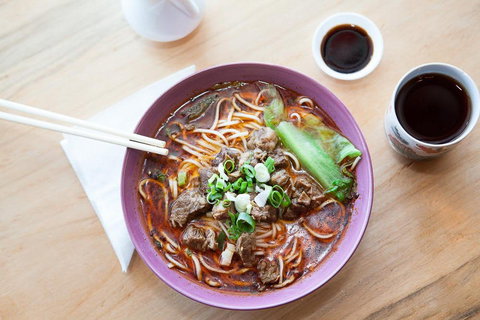 Little Red Dumpling - Aspley - Accommodation 4U 0