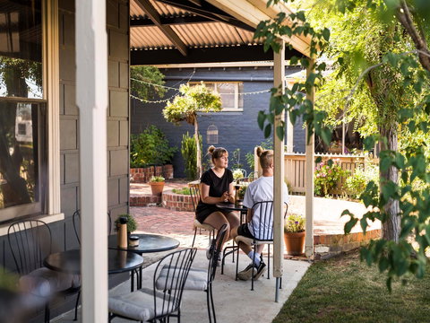 Badger And Hare - Accommodation 4U 1