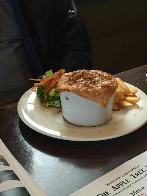 The Apple Tree Inn - Accommodation 4U 2