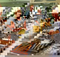 Life's a Feast - Accommodation 4U