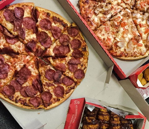 Pizza Hut - St Kilda - Accommodation 4U 0