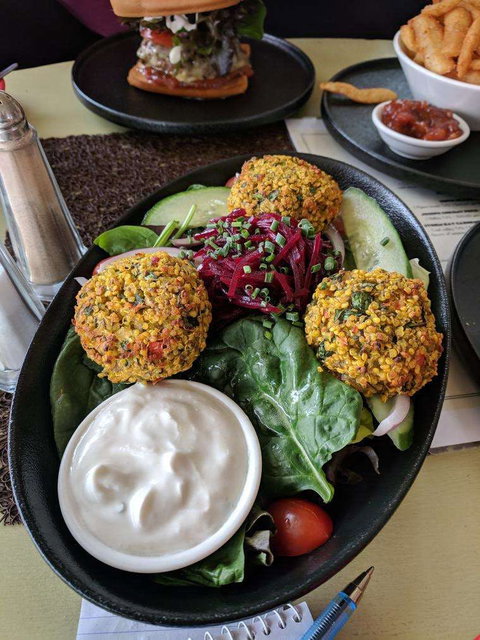 The Apple Tree Cafe - Accommodation 4U 0