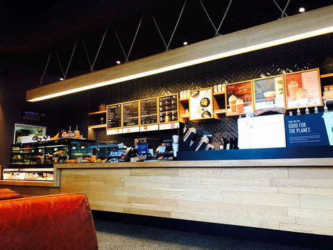 Starbucks - Ashmore - Accommodation 4U 0