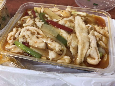 Golden Dragon - Accommodation 4U 0