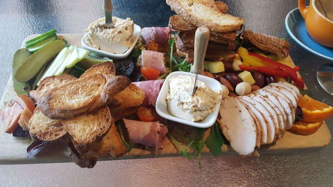 Holy Smoke Gourmet Food Shop - Accommodation 4U 0