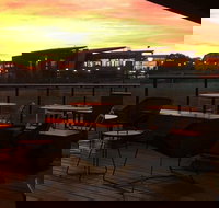 300 Acres - Accommodation 4U