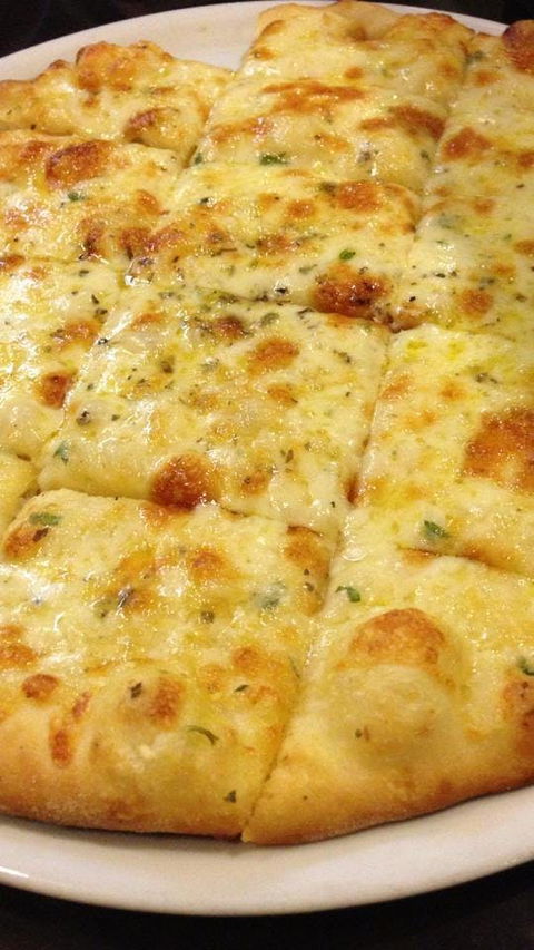 Liza's Woodfire Pizza - Accommodation 4U 0