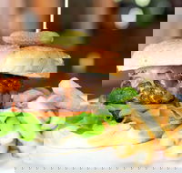 Paddy's Pub and Grill - Accommodation 4U