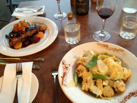 Southern End - Accommodation 4U 0