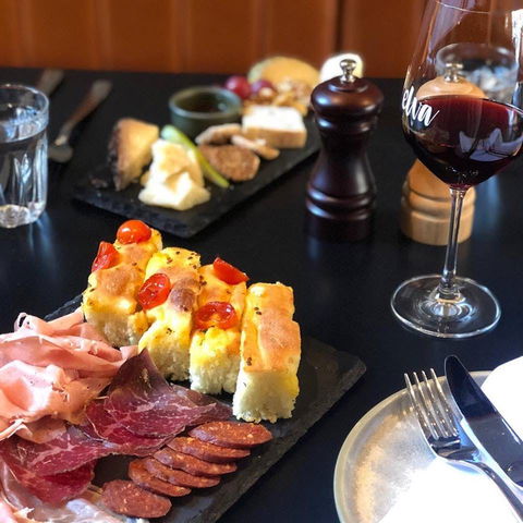 Elva - Accommodation 4U 0