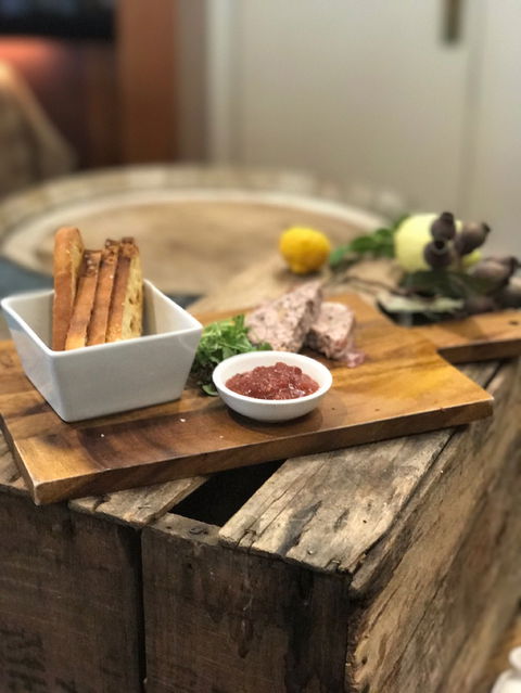 Bella Restaurant - Accommodation 4U 1