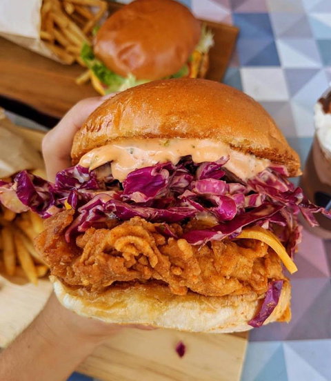 Cheezy Burgers - Accommodation 4U 1