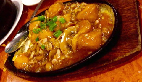 Chins Noodle House - Accommodation 4U 0