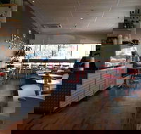 Lazy Janes Cafe - Accommodation 4U