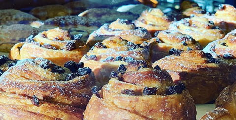 The Grumpy Baker - Castle Cove - Accommodation 4U 0