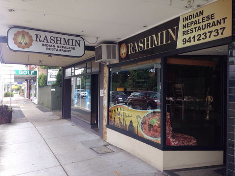 Rashmin - Accommodation 4U 0
