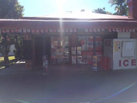 Al's Convenience & Indian Takeaway - Accommodation 4U 0