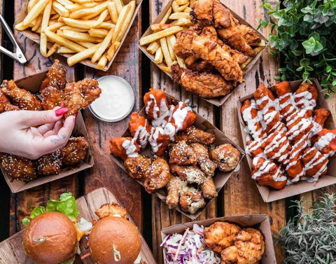 Wing Fix - Accommodation 4U 0