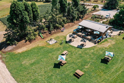 Hillwood Berries Farmgate & Pick Your Own - Accommodation 4U 1