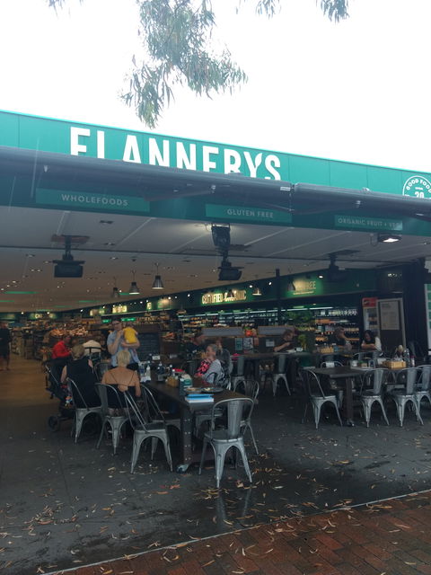 Flannery's - Accommodation 4U 0