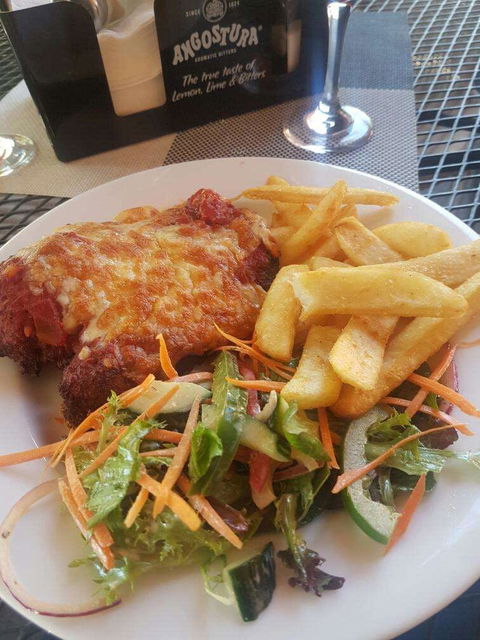 Leonard's House Of Love - Accommodation 4U 0