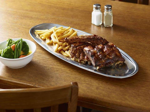 Outback Jacks - Accommodation 4U 0
