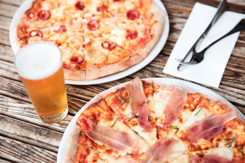 Public Bar - Accommodation 4U 2