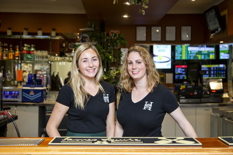 Hibernian Hotel - Accommodation 4U 0